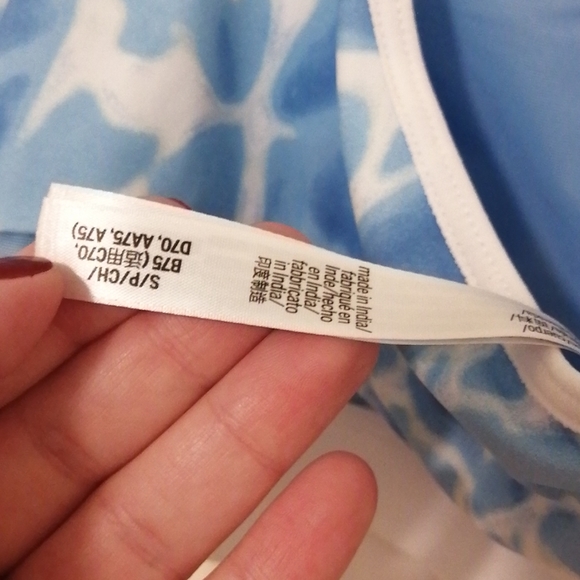 Victoria secret sports bra - Picture 3 of 3